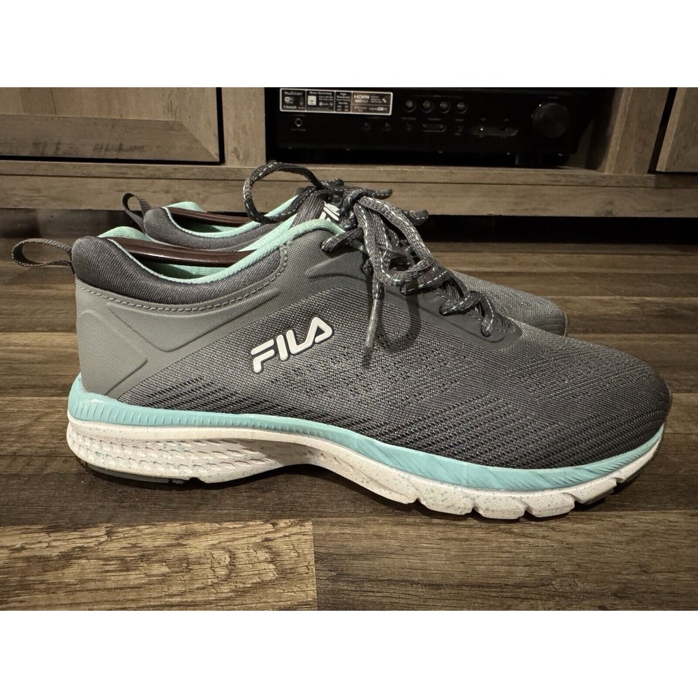FILA Women's Memory Foam Outreach Athletic Sneakers GREY/MINT size 7.5